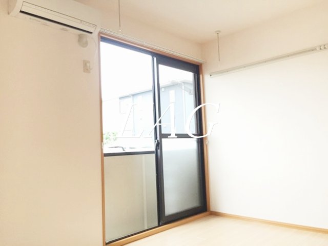 居室・リビング　洋室のお部屋です。