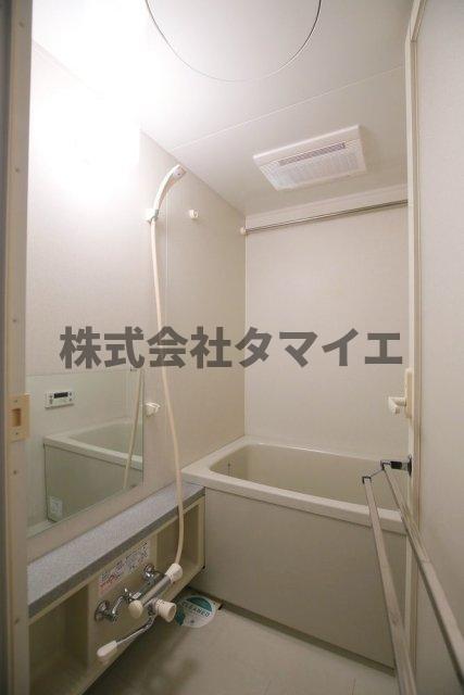 バス・シャワールーム　きれいなお風呂です