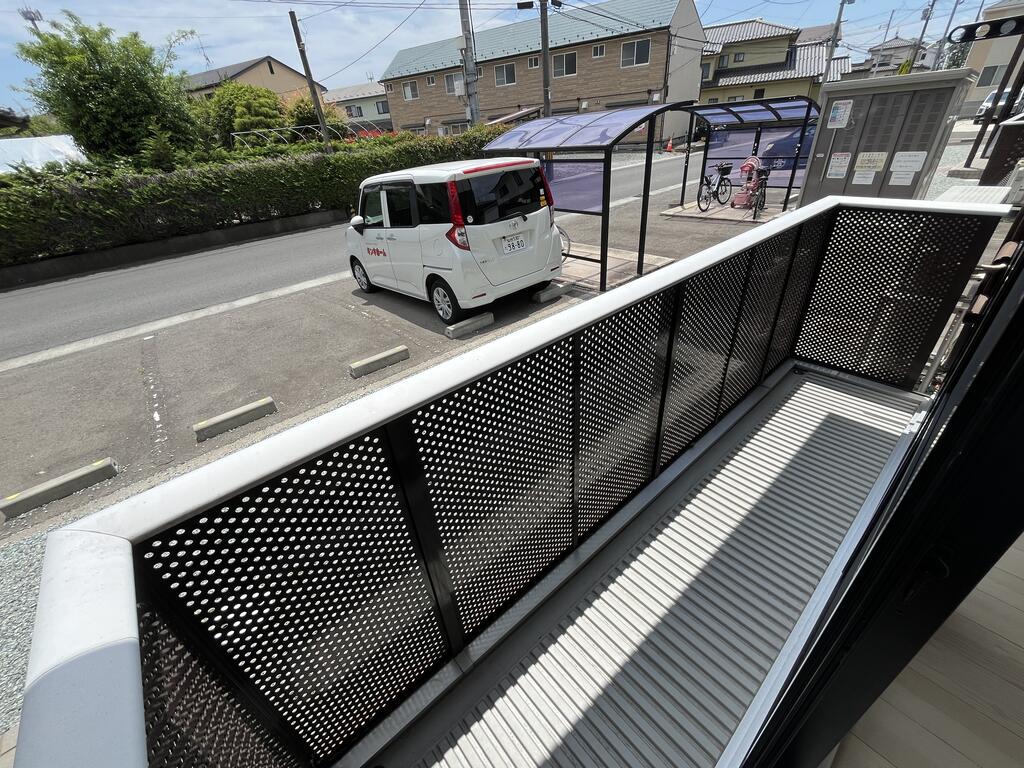 バルコニー　バルコニー