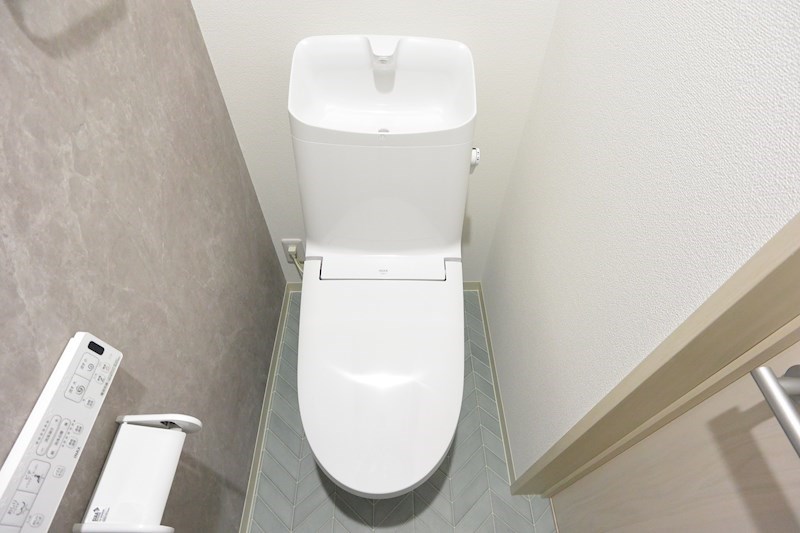 トイレ　トイレ