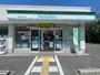 コンビニ　ファミリーマート箕面如意谷店（コンビニ）まで387m