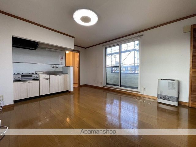 ハイツ檜の居間写真
