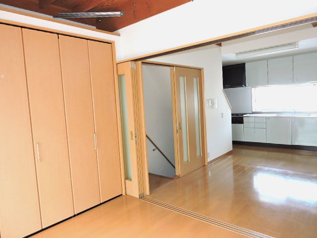 シェーン ブルーンの居間写真