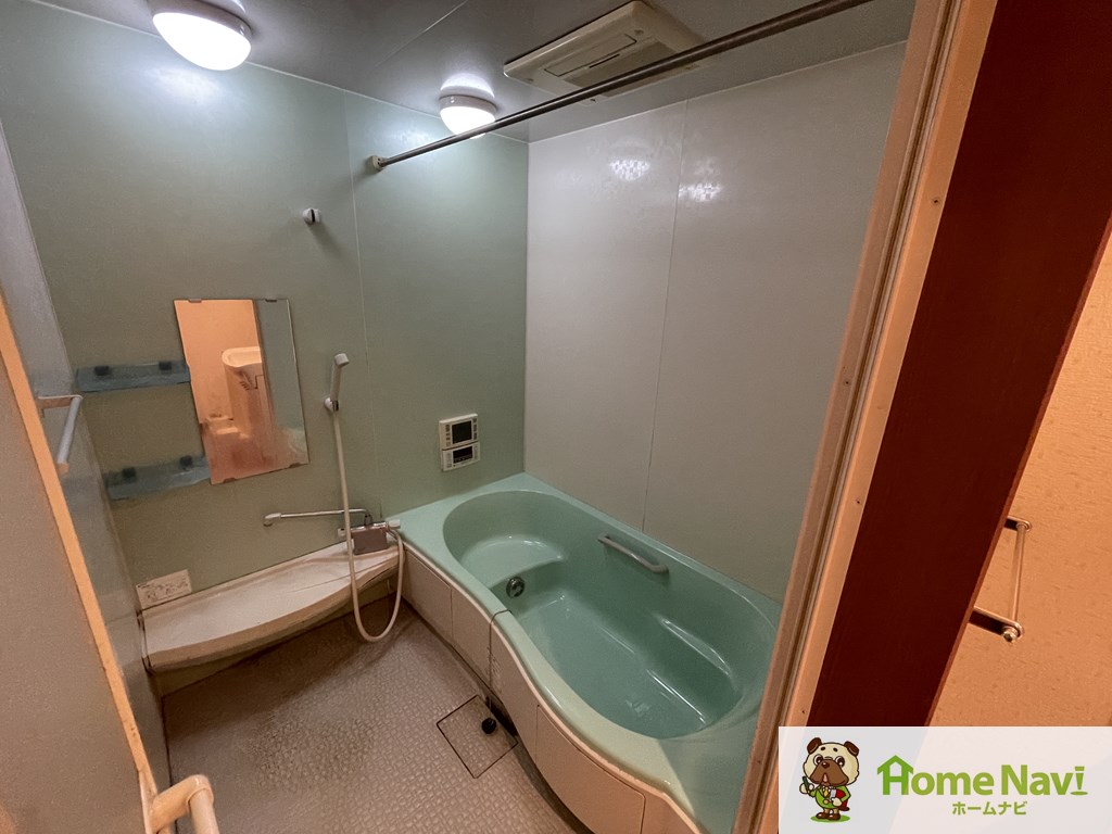 バス・シャワールーム　追い焚き付き