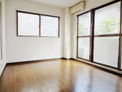 居室・リビング　洋室