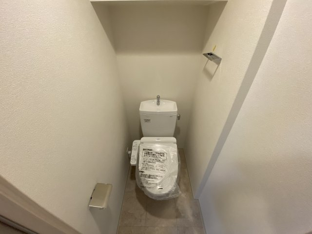 【エステムコート神戸湊町のトイレ】