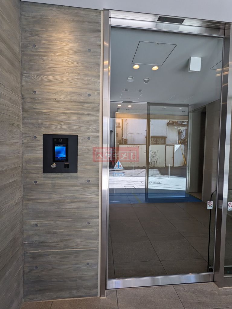 ロビー　エントランス