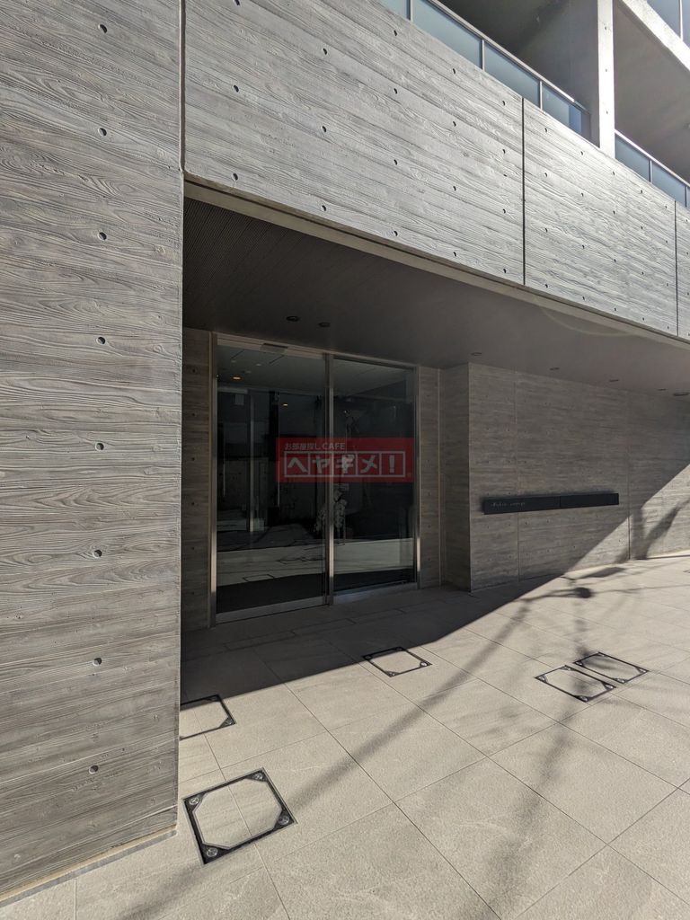 エントランス　エントランス