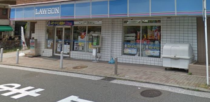 コンビニ　ローソン 仲町台一丁目店（コンビニ）まで473m