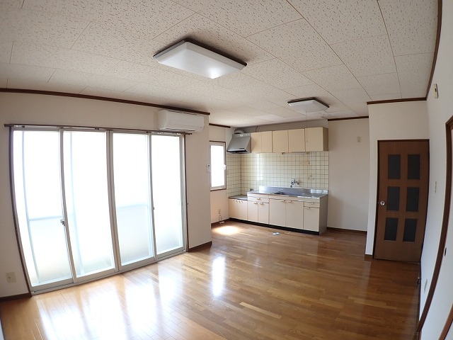 居室・リビング　ＬＤＫ１３．６