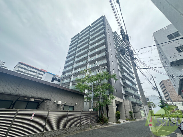 【神戸市兵庫区駅前通のマンションの建物外観】