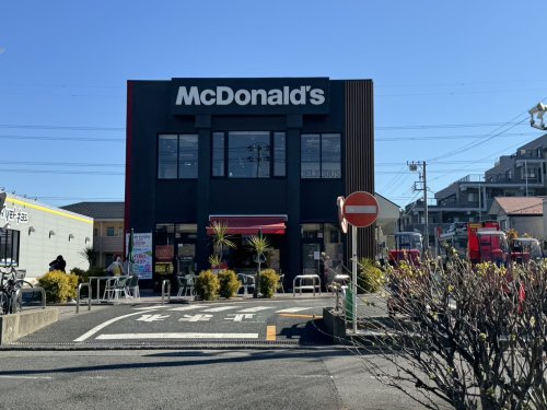 飲食店　マクドナルド 浦安富士見店（飲食店）まで417m