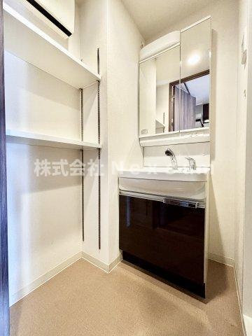 洗面設備　コンパクトで使いやすい洗面所