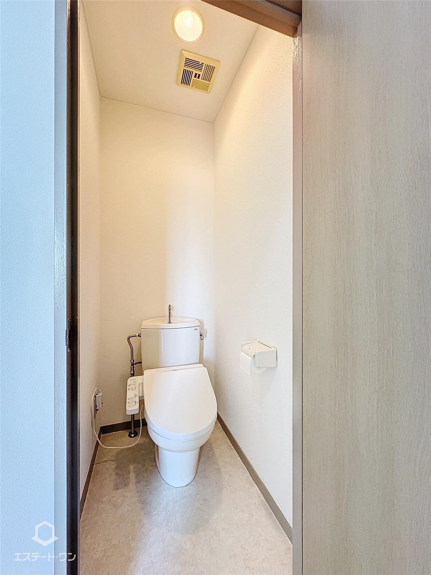 トイレ　ウォシュレット付きのトイレ♪