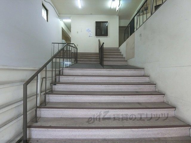 その他共有部分　階段