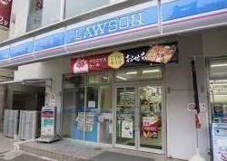 コンビニ　ローソン新宿坂町店（コンビニ）まで195m