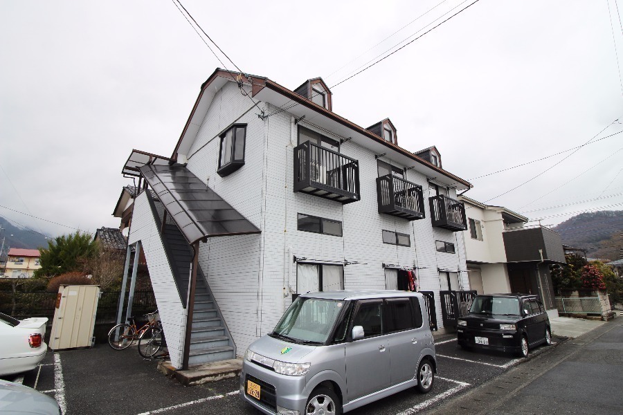 ハウス数野の建物外観