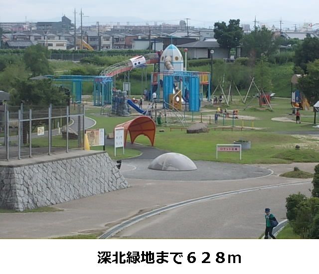 【四條畷市雁屋南町のアパートの公園】