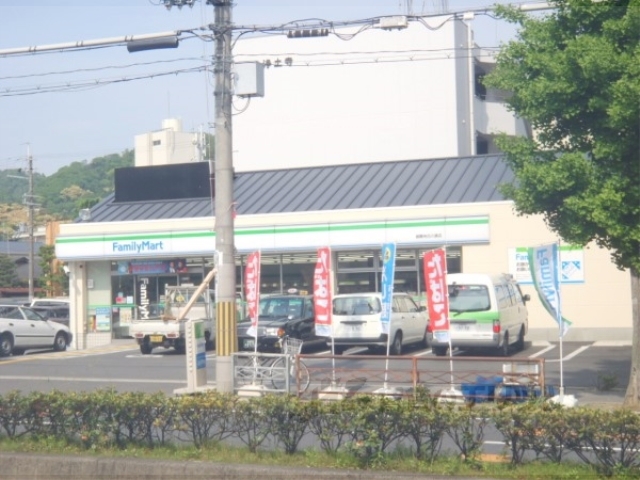 【京都市左京区北白川下池田町のアパートのコンビニ】