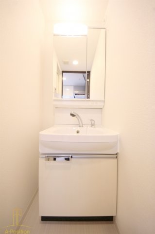 洗面設備　レオンコンフォート大阪ドームシティ