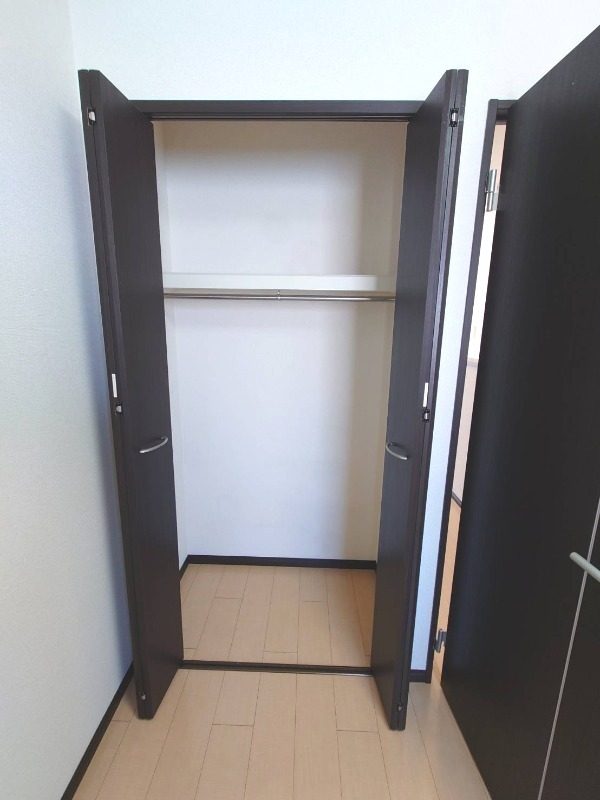 収納　洋室の収納