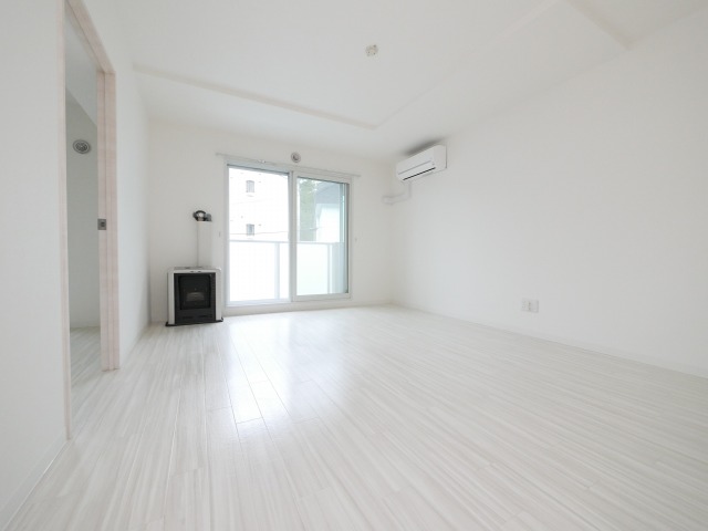 居室・リビング　お洒落なデザイナーズマンションです♪