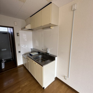 ジュノス_内装_1