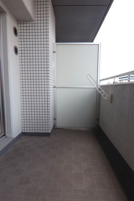 バルコニー　他部屋の参考写真です。