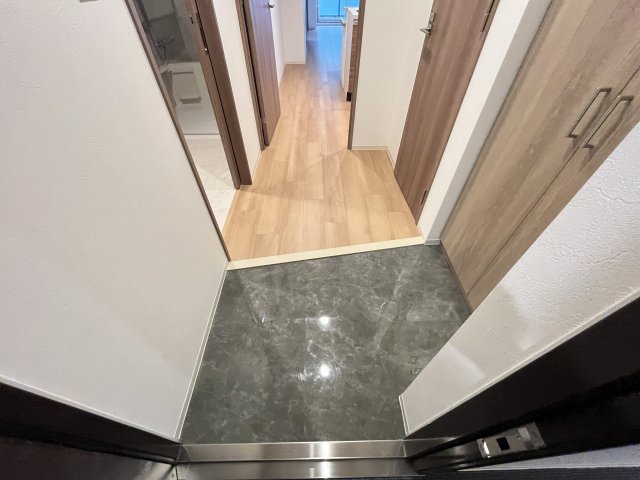 玄関　落ち着いた玄関です