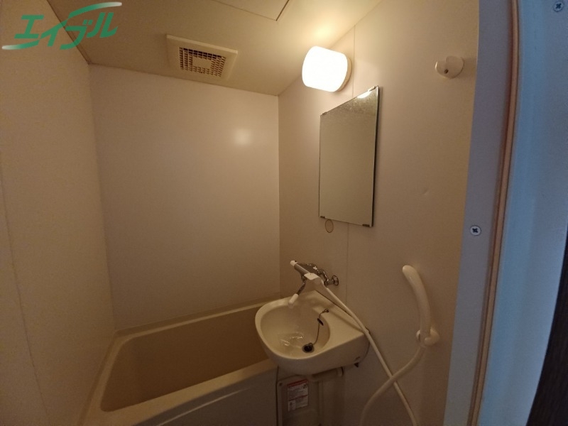 バス・シャワールーム　別部屋４Ｎ、同タイプの写真です