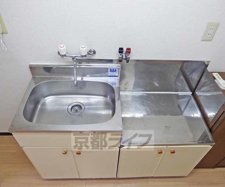 キッチン　シンプルなキッチンです。