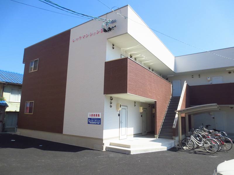 建物外観　平成２８年３月建築のオール電化アパート