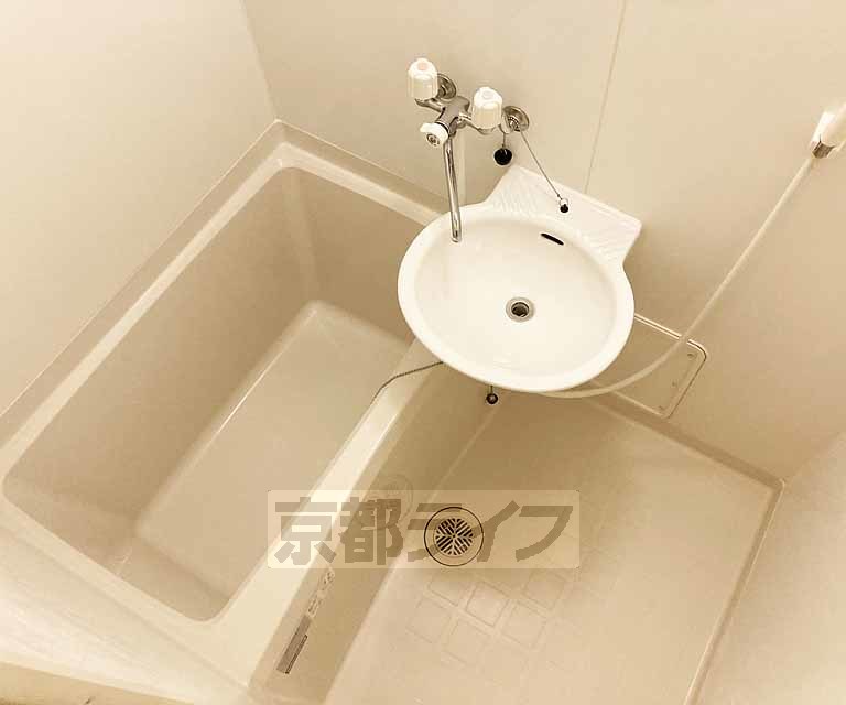 バス・シャワールーム　綺麗なお風呂です・