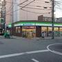 コンビニ　ファミリーマート 姫路塩町店（コンビニ）まで182m