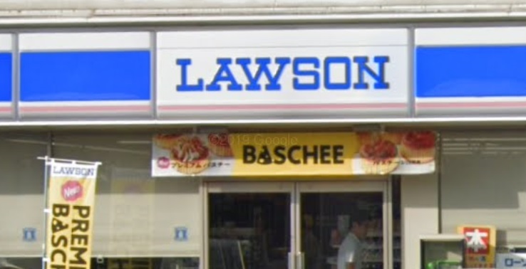 コンビニ　ローソン 姫路網干津市場店（コンビニ）まで575m