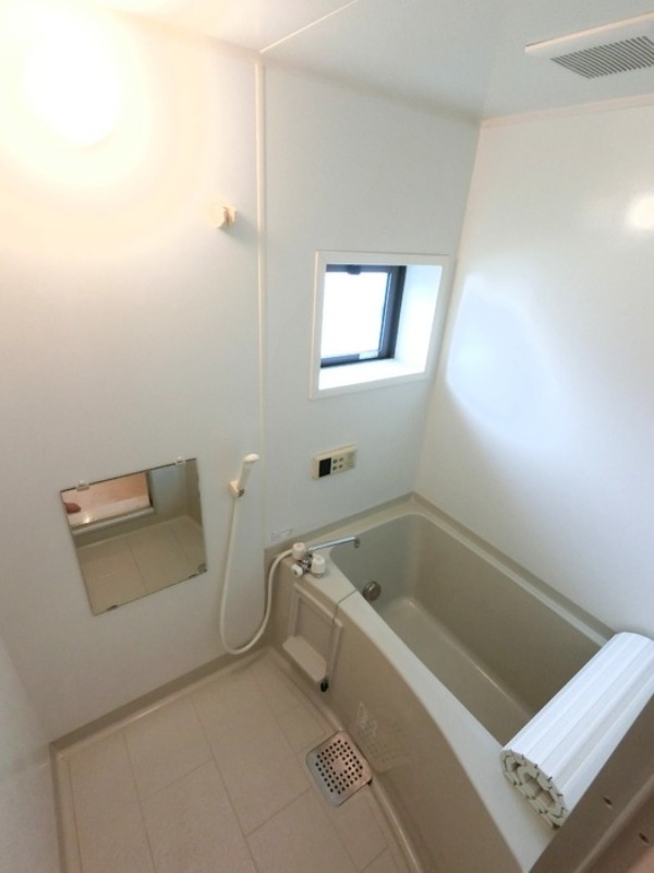 バス・シャワールーム　図面と現状に相違がある場合には現状を優先