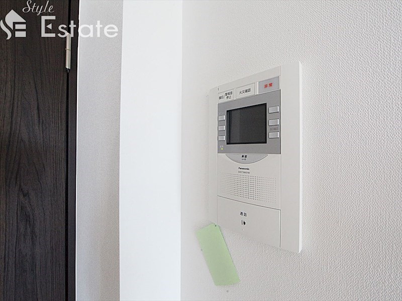 セキュリティ　モニター付きインターホン