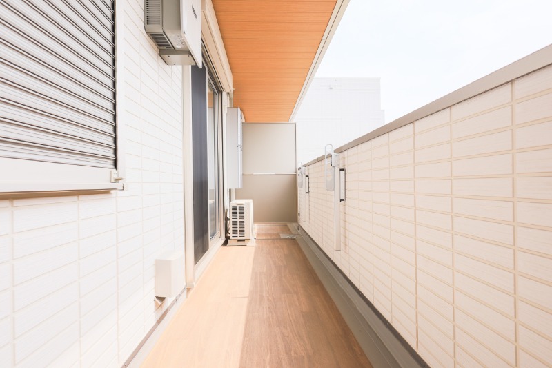 バルコニー　図面と現状に相違がある場合には現状を優先