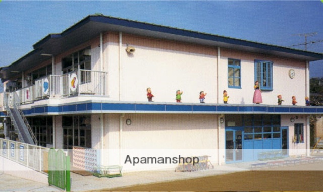 幼稚園・保育園　ひかり幼稚園（幼稚園・保育園）まで1728m