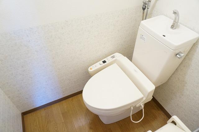 トイレ　トイレ