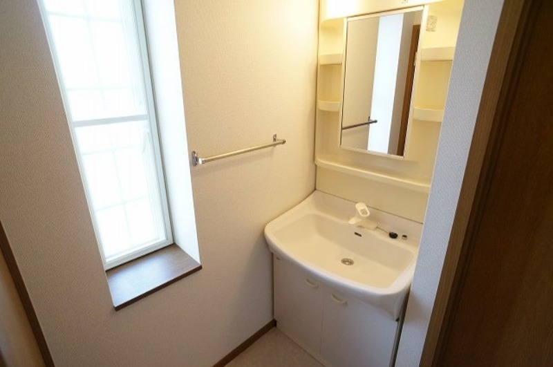 洗面設備　図面と現状に相違がある場合には現状を優先