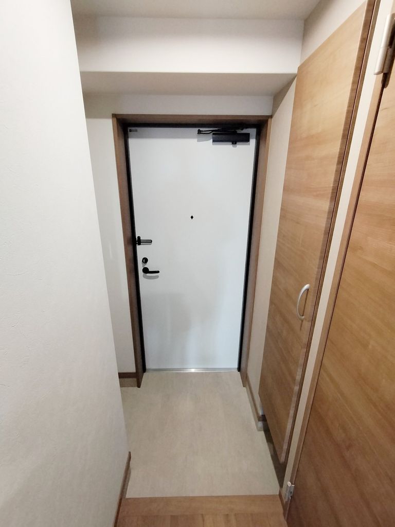 玄関　玄関