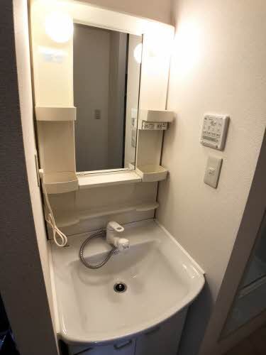 洗面設備　洗面台