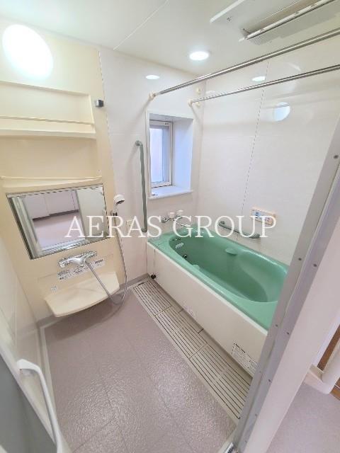 バス・シャワールーム