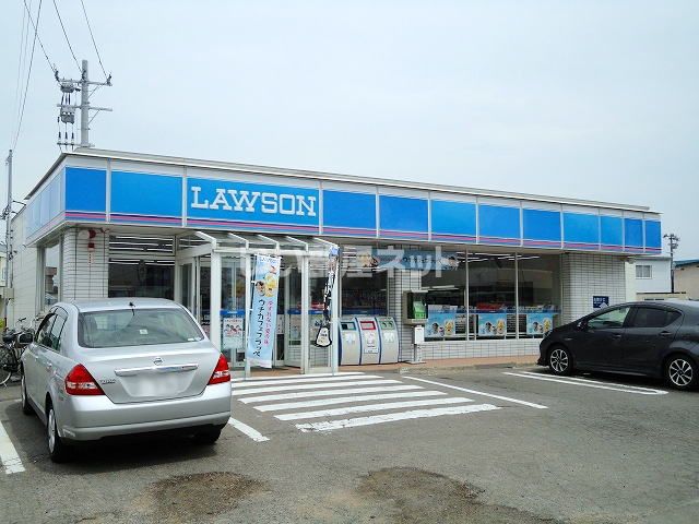 コンビニ　ローソン 青森浦町店（コンビニ）まで671m