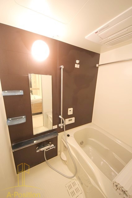 バス・シャワールーム　プレサンス野田阪神駅前ザ・プレミアム