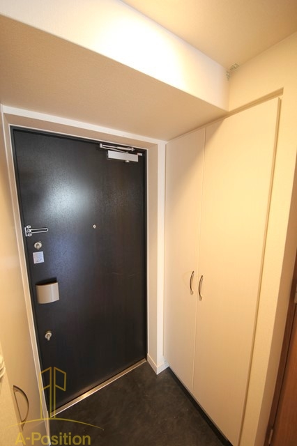 玄関　プレサンス野田阪神駅前ザ・プレミアム