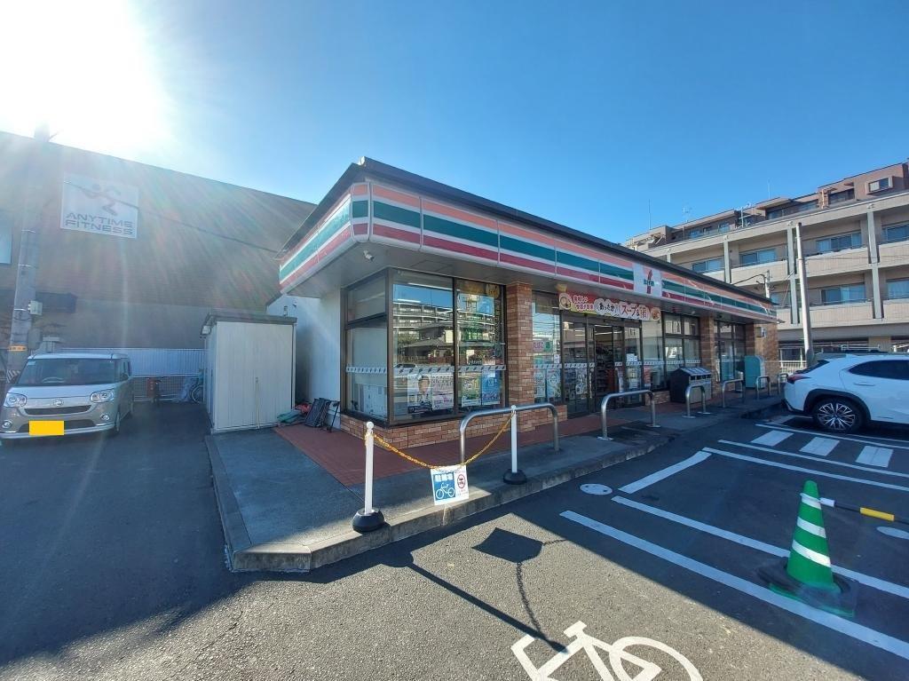 コンビニ　セブンイレブン仙台高松1丁目店（コンビニ）まで408m