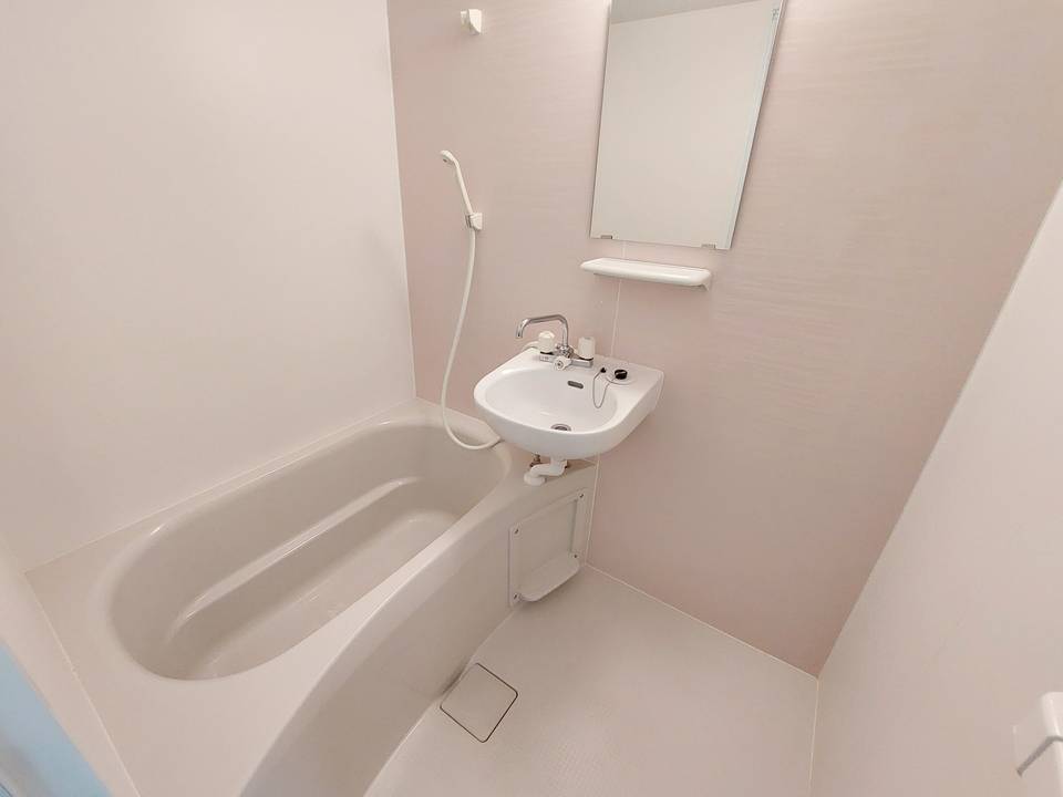 バス・シャワールーム　浴室