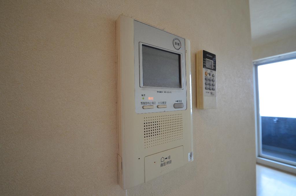 セキュリティ　カメラ付インターホン